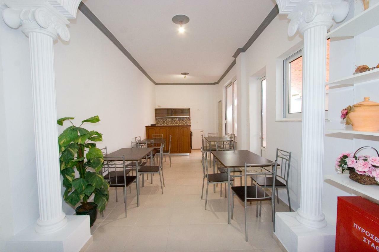 Difo Hotel Loutra Edipsou  ภายนอก รูปภาพ