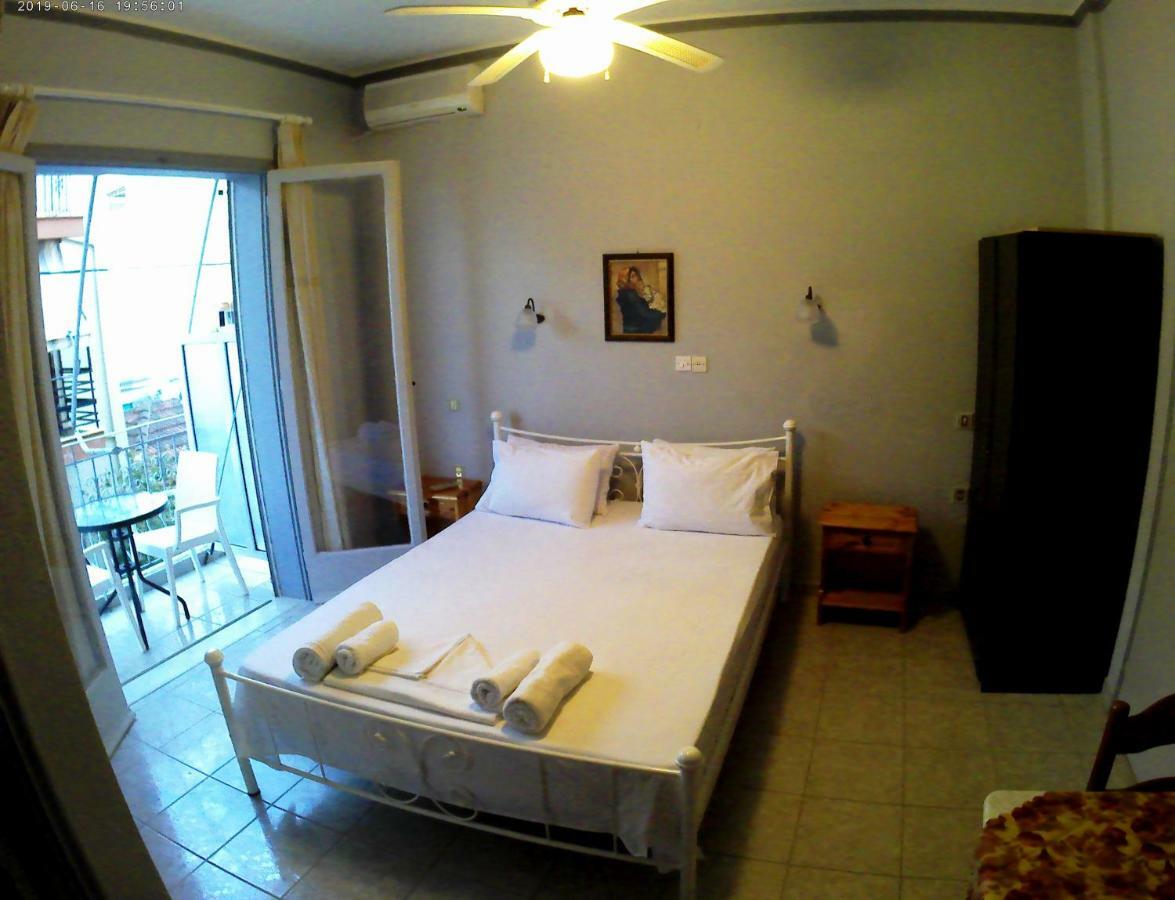 Difo Hotel Loutra Edipsou  ภายนอก รูปภาพ