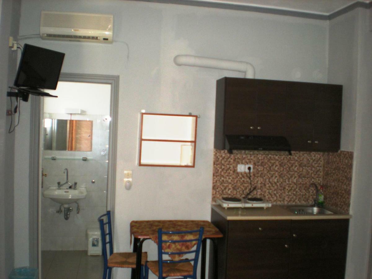 Difo Hotel Loutra Edipsou  ภายนอก รูปภาพ